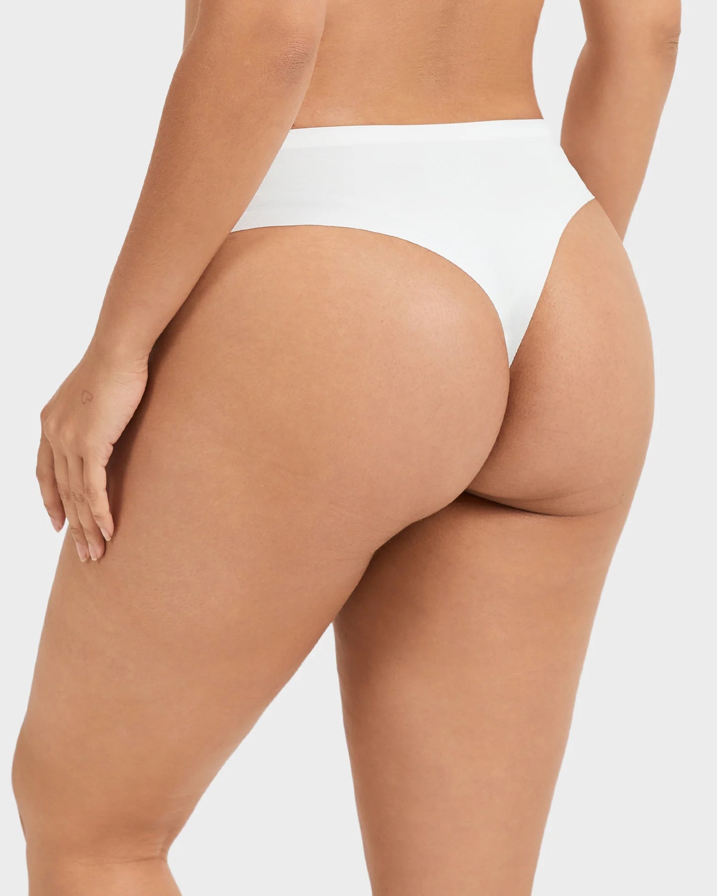 Seamless Camel Toe Cover Thong